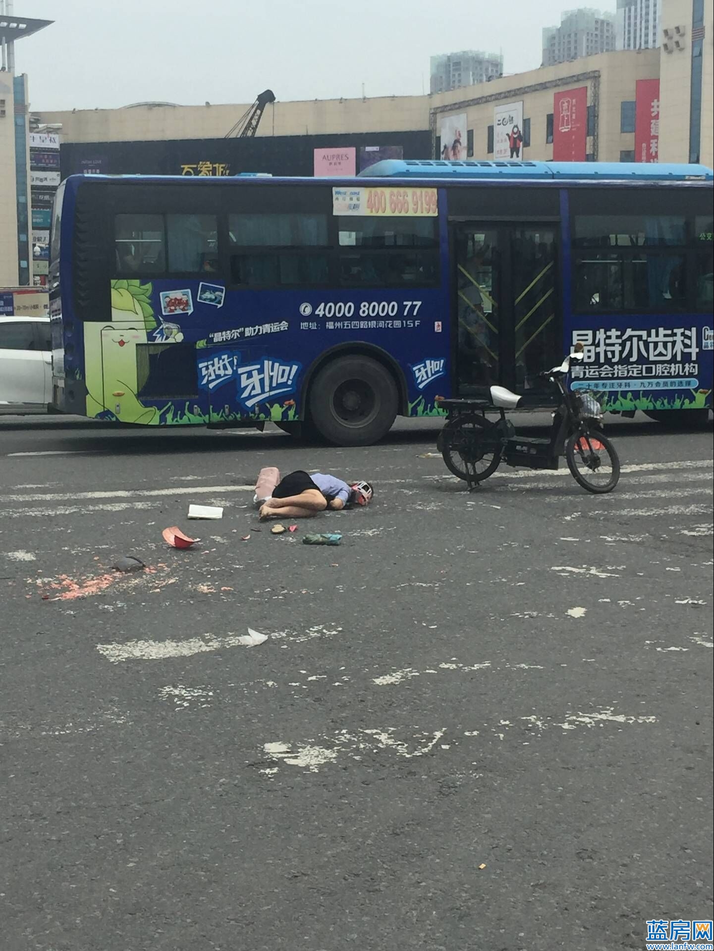 吉安长塘镇发生一起惨重车祸 一女子当场身亡另两人重伤_吉安新闻网